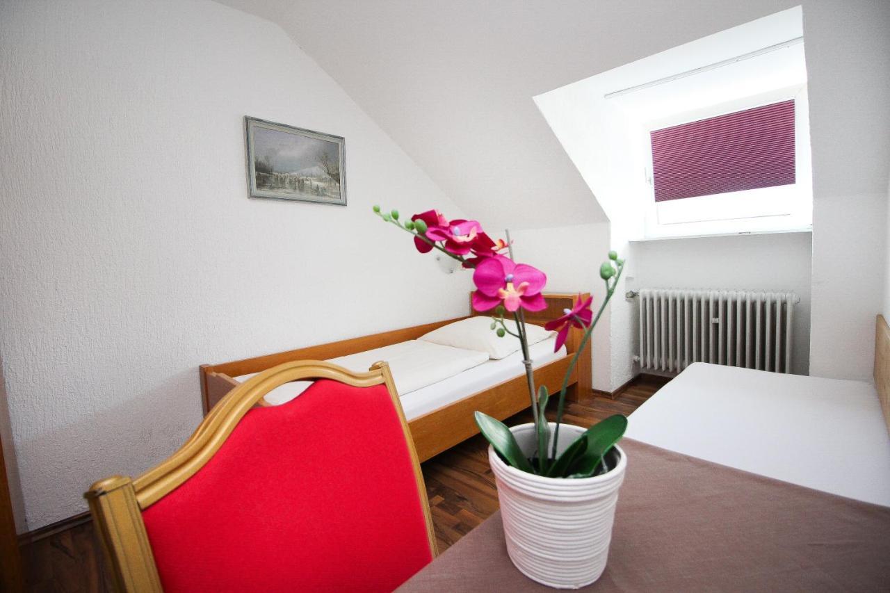 Hotel Olympia Мюнхен Экстерьер фото