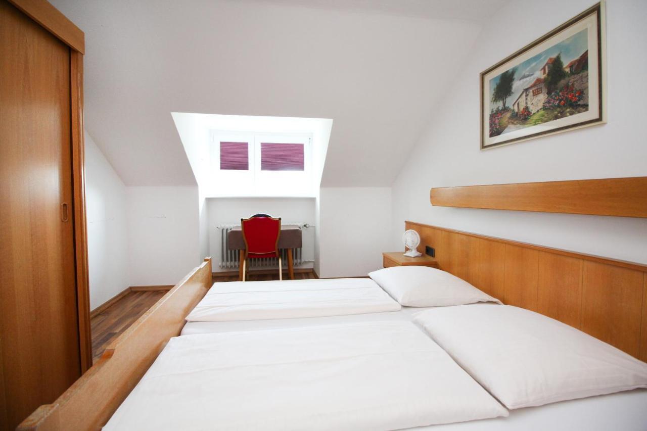 Hotel Olympia Мюнхен Экстерьер фото