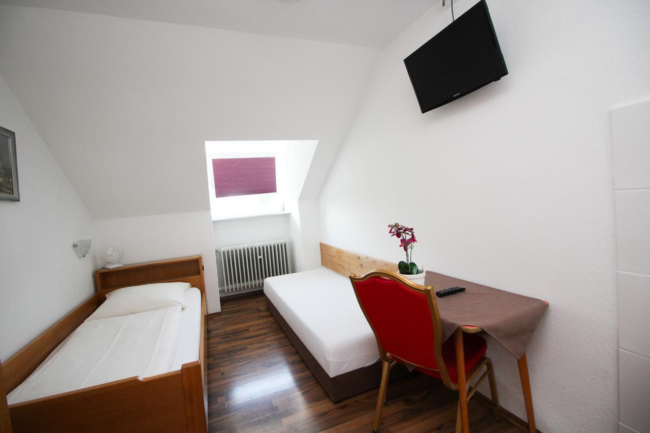 Hotel Olympia Мюнхен Экстерьер фото