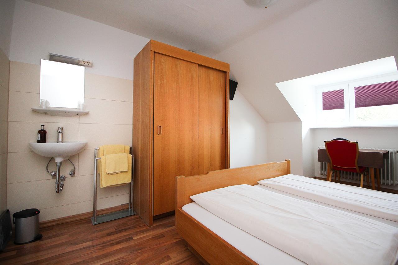 Hotel Olympia Мюнхен Экстерьер фото